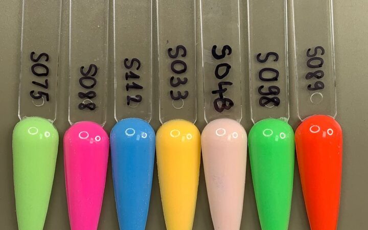 2-in-1 Acrylic Dipping Powder: Summer Collection Guide