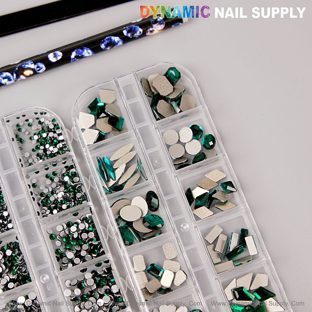 green mixed-shape nail rhinestones - 2