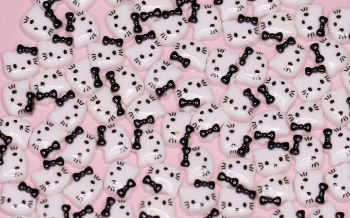 Cute Black Hello Kitty Nail Charms — 100 Resin Pieces